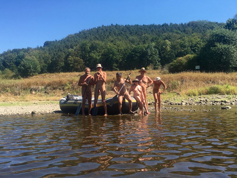 20180807 Kanutour auf Elbe Niedrigwasser