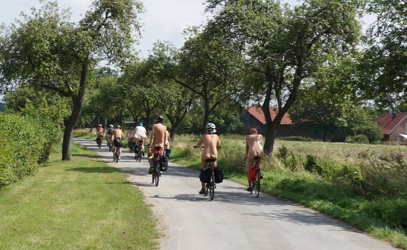 Radeln durch die Bauerschaft - auf der nächsten Wiese gibt's 'ne Rast