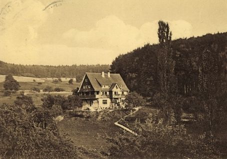 Das Goethe-Haus der Odenwaldschule 1910. Postkarte, Sammlung Markus Wolter. Public Domain